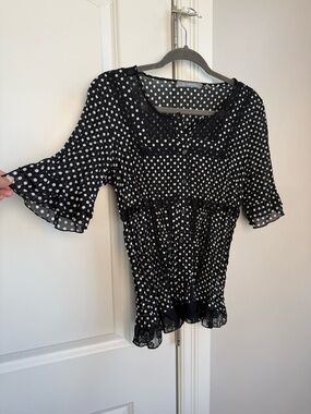 NY Collection Black and White Polka Dot Ruffle Sleeve Blouse